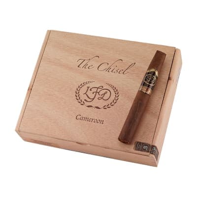 La Flor Dominicana Cameroon Cabinet Chisel Natural
