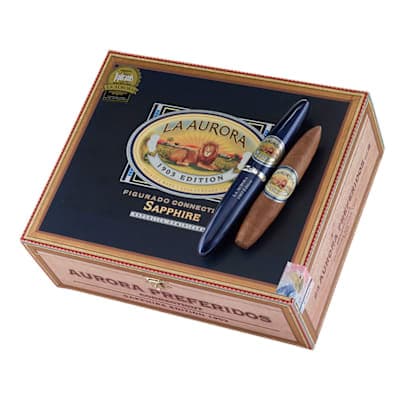 La Aurora Preferidos Sapphire Connecticut Shade #2 Tubes Natural