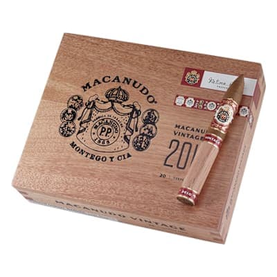Macanudo Vintage 2010 Torpedo Natural